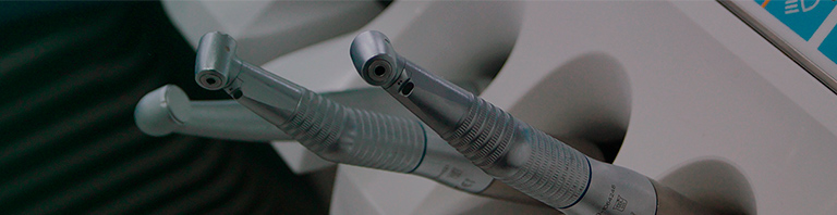 dentist's instruments