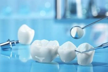 Tooth Crown Before and After shell Tooth Crown Before and After shell